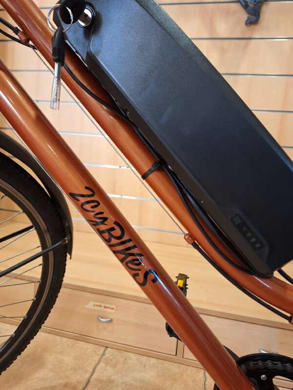 Bicicleta urbana eléctrica - 2cyBAT OCRE